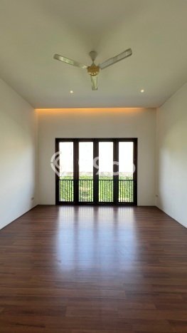 Hunian Kondisi Baik Disewakan di Permata Hijau, Jakarta Selatan LT 700m2, LB 500m2 Hunian Kondisi Baik Disewakan di Permata Hijau, Jakarta Selatan LT 700m2, LB 500m2
