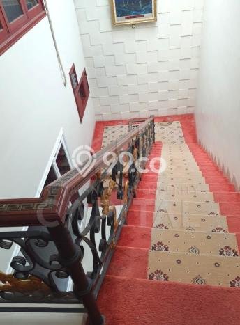 Siap Huni Hunian Elit 6 Kamar di Tebet Dekat ke Mana Saja Siap Huni Hunian Elit 6 Kamar di Tebet Dekat ke Mana Saja