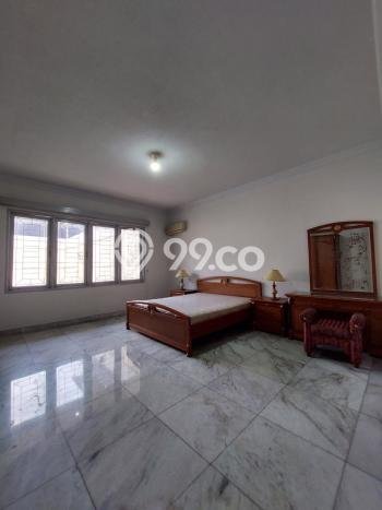 Rumah Luxury Modern Tanpa Renovasi di Ampera Jakarta Selatan Rumah Luxury Modern Tanpa Renovasi di Ampera Jakarta Selatan