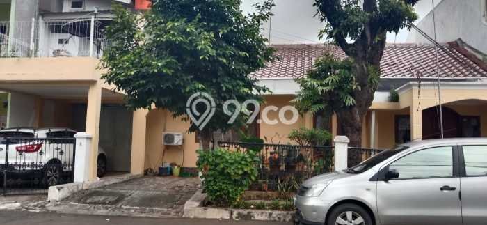 For Sale! Luxury House LT 345m2 Desain Modern di Senayan For Sale! Luxury House LT 345m2 Desain Modern di Senayan