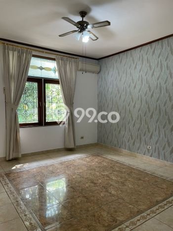 Ruko Kawasan Kebayoran Baru, Luas 450m², Lokasi Bisnis, Disewakan Ruko Kawasan Kebayoran Baru, Luas 450m², Lokasi Bisnis, Disewakan