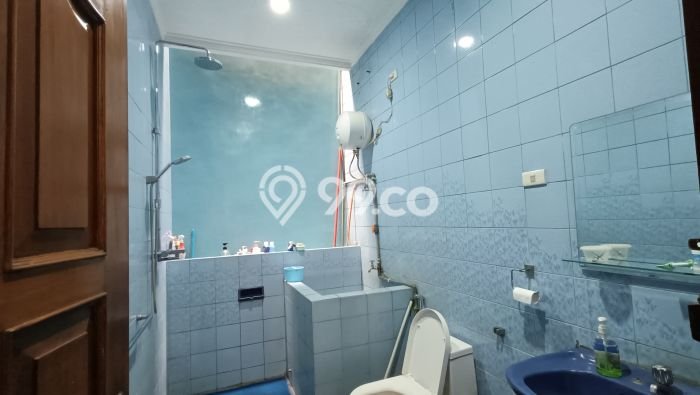KESEMPATAN EMAS! Rumah di MT Haryono, Jakarta Selatan, Luas 352m² LB 210m² KESEMPATAN EMAS! Rumah di MT Haryono, Jakarta Selatan, Luas 352m² LB 210m²