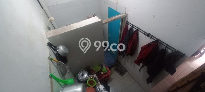 Rumah Kost untuk Dijual di Ciracas dengan 6 KT, 6 KM, Luas 100m2 Rumah Kost untuk Dijual di Ciracas dengan 6 KT, 6 KM, Luas 100m2