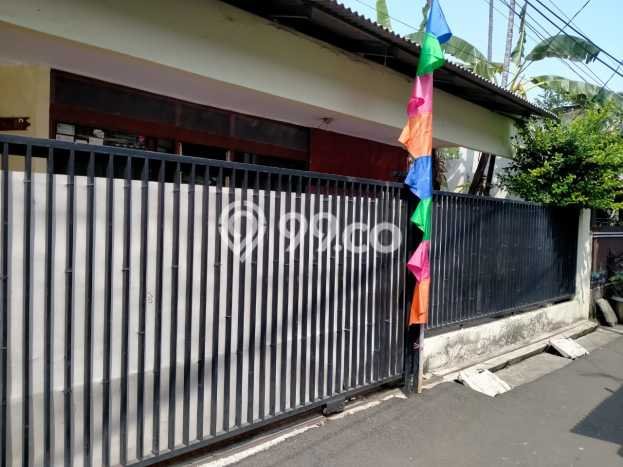 Dijual Rumah 3 Kamar Lokasi Strategis Bagus dan Strategis di Jatinegara Dijual Rumah 3 Kamar Lokasi Strategis Bagus dan Strategis di Jatinegara