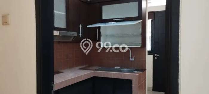 Rumah di Kebagusan, 4 KM, Area Asri, Luas 144m² Bangunan 140m² Rumah di Kebagusan, 4 KM, Area Asri, Luas 144m² Bangunan 140m²