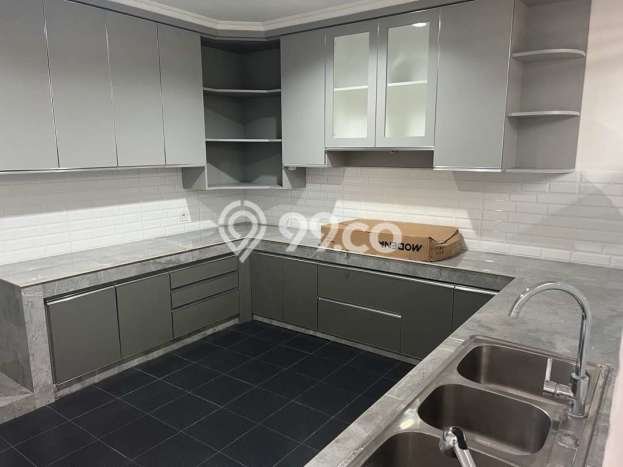 BEST LOCATION! Rumah kawasan Menteng, Dekat Tol, 5 KT, Luas 700m² LB 1200m² BEST LOCATION! Rumah kawasan Menteng, Dekat Tol, 5 KT, Luas 700m² LB 1200m²