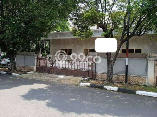 PENAWARAN TERBAIK! Rumah Strategis di Pancoran, LT 284m² Bangunan 280m² PENAWARAN TERBAIK! Rumah Strategis di Pancoran, LT 284m² Bangunan 280m²