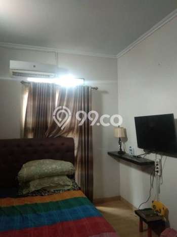 Rumah Asri area Kebagusan, 3 KM, LT 100m² Bangunan 220m² Rumah Asri area Kebagusan, 3 KM, LT 100m² Bangunan 220m²