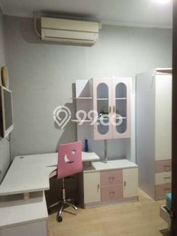 Rumah Asri area Kebagusan, 3 KM, LT 100m² Bangunan 220m² Rumah Asri area Kebagusan, 3 KM, LT 100m² Bangunan 220m²