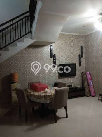 Rumah Asri area Kebagusan, 3 KM, LT 100m² Bangunan 220m² Rumah Asri area Kebagusan, 3 KM, LT 100m² Bangunan 220m²