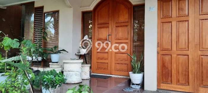 Dijual Murah Rumah dengan 4 Kamar Tidur dan 3 Kamar Mandi di Area Lebak Bulus, Jakarta Selatan Dijual Murah Rumah dengan 4 Kamar Tidur dan 3 Kamar Mandi di Area Lebak Bulus, Jakarta Selatan