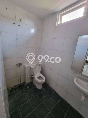 SPECIAL RATE! Rumah di Tebet, 2 KM, Lingkungan Asri, Luas 84m² Bangunan 100m² SPECIAL RATE! Rumah di Tebet, 2 KM, Lingkungan Asri, Luas 84m² Bangunan 100m²