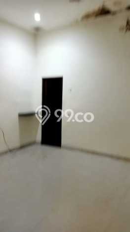 Rumah 6 KT 5 KM di Kawasan Senen, Jakarta Pusat Rumah 6 KT 5 KM di Kawasan Senen, Jakarta Pusat