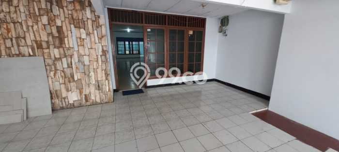 Rumah kawasan Radio Dalam, Ready, 2 KM, Akses Radio Dalam, Jakarta Selatan, Jakarta Selatan, Luas 350m² Bangunan 300m² Rumah kawasan Radio Dalam, Ready, 2 KM, Akses Radio Dalam, Jakarta Selatan, Jakarta Selatan, Luas 350m² Bangunan 300m²