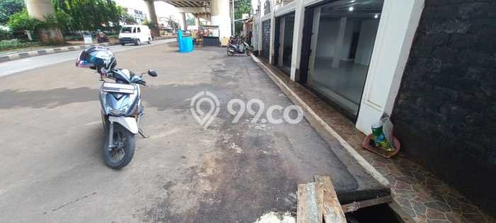 Disewakan Komersial Strategis Kawasan Cilandak, Luas 130m², Area Utama Disewakan Komersial Strategis Kawasan Cilandak, Luas 130m², Area Utama