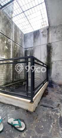 SPECIAL RATE! Rumah di Tebet, 2 KM, Lingkungan Asri, Luas 84m² Bangunan 100m² SPECIAL RATE! Rumah di Tebet, 2 KM, Lingkungan Asri, Luas 84m² Bangunan 100m²