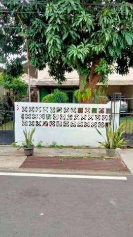 Rumah Berkualitas Cempaka Putih, Jakarta Pusat, LT 364m² Bangunan 179m² Rumah Berkualitas Cempaka Putih, Jakarta Pusat, LT 364m² Bangunan 179m²