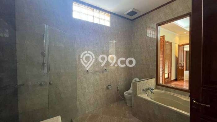 PRIME AREA! Rumah di Kemang, 2 KM, Area Premium, LT 510m² LB 310m² PRIME AREA! Rumah di Kemang, 2 KM, Area Premium, LT 510m² LB 310m²