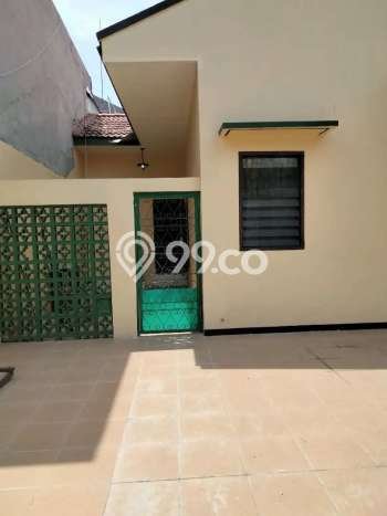 Rumah Tenang di Pulomas, 3 KM, Luas 220m² LB 180m² Rumah Tenang di Pulomas, 3 KM, Luas 220m² LB 180m²