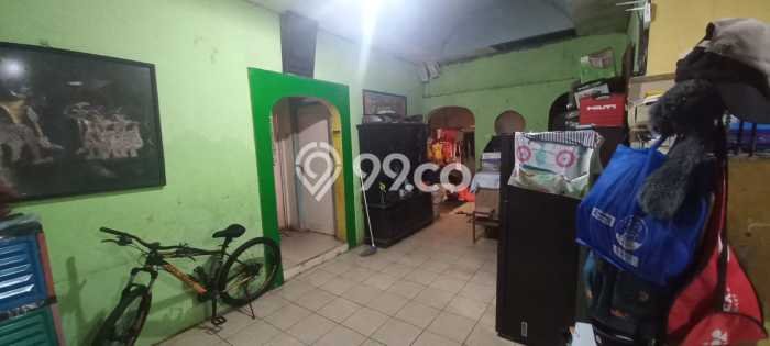 Dijual Hunian Rumah Terawat 4 Kamar di Cijantung, Jakarta Timur Dijual Hunian Rumah Terawat 4 Kamar di Cijantung, Jakarta Timur