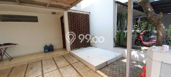 Rumah Terawat kawasan Cilandak, Jakarta Selatan, LT 137m² LB 140m² HARGA MENARIK! Rumah Terawat kawasan Cilandak, Jakarta Selatan, LT 137m² LB 140m² HARGA MENARIK!