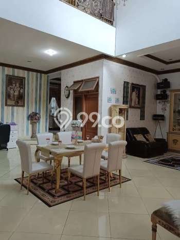 PROPERTI PILIHAN! Rumah di Duren Sawit, Luas 269m² Bangunan 360m² PROPERTI PILIHAN! Rumah di Duren Sawit, Luas 269m² Bangunan 360m²