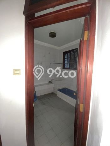 Rumah Siap Pakai di Panglima Polim, Jakarta Selatan, Luas 393m² Bangunan 400m² Rumah Siap Pakai di Panglima Polim, Jakarta Selatan, Luas 393m² Bangunan 400m²