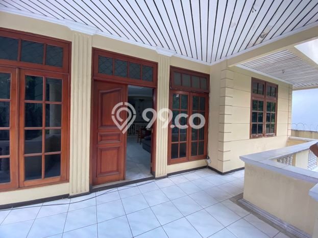 Rumah Strategis di Kebayoran Baru, Dekat Kebayoran Baru, Jakarta Selatan, Jakarta Selatan - LT 393m² Rumah Strategis di Kebayoran Baru, Dekat Kebayoran Baru, Jakarta Selatan, Jakarta Selatan - LT 393m²