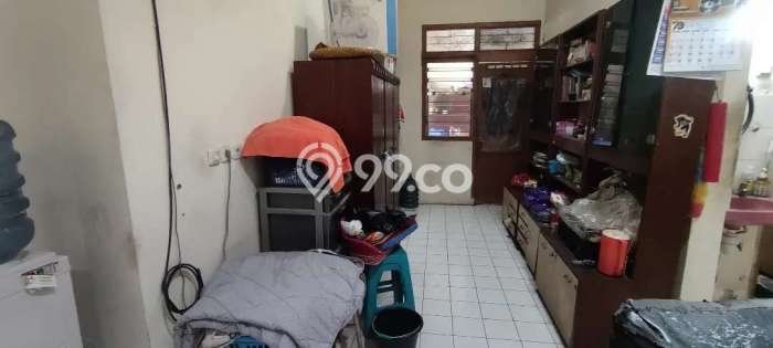 Rumah di Bintaro, Jakarta Selatan, Luas 250m² Bangunan 200m² Rumah di Bintaro, Jakarta Selatan, Luas 250m² Bangunan 200m²
