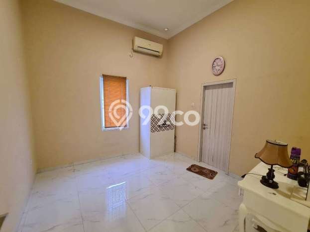 Rumah di Bambu Apus, Jakarta Timur, Luas 200m² Bangunan 150m² Rumah di Bambu Apus, Jakarta Timur, Luas 200m² Bangunan 150m²