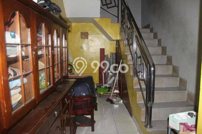 Rumah Dengan Harga Terbaik 7 Kamar Tidur Lokasi Prestisius di Jantung Kota Kebayoran Lama, Jakarta Selatan Rumah Dengan Harga Terbaik 7 Kamar Tidur Lokasi Prestisius di Jantung Kota Kebayoran Lama, Jakarta Selatan