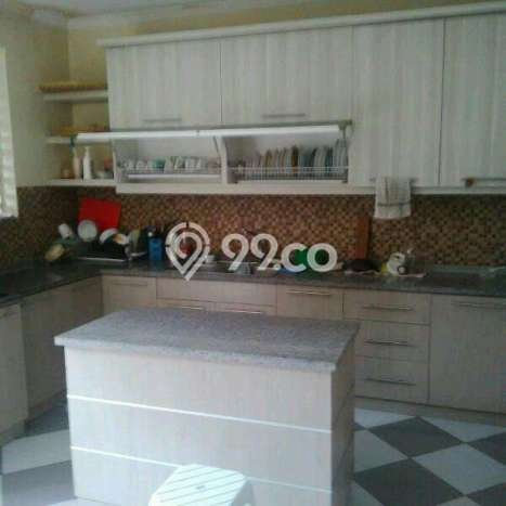 Rumah Mewah LB 450m2 Siap Huni Desain Elegan di Antasari, Jakarta Selatan Rumah Mewah LB 450m2 Siap Huni Desain Elegan di Antasari, Jakarta Selatan