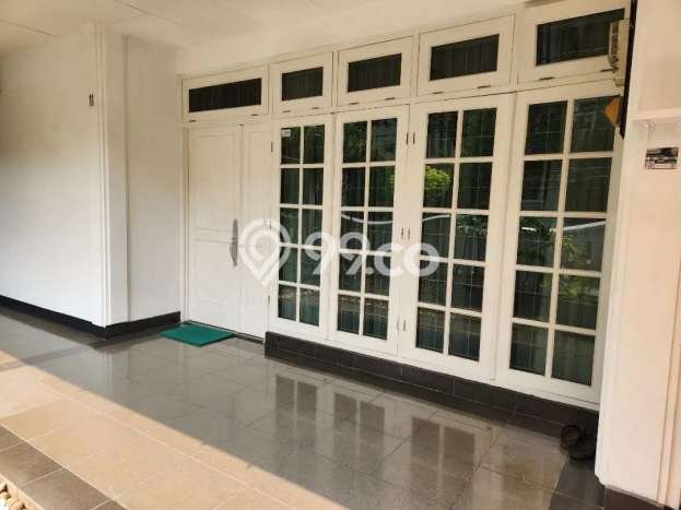 GOOD DEAL! Rumah area Pondok Indah, 3 KT, Ready, LT 250m² Bangunan 250m² GOOD DEAL! Rumah area Pondok Indah, 3 KT, Ready, LT 250m² Bangunan 250m²