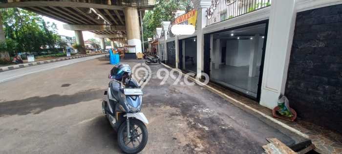 Rumah Mewah Dijual LT 1500m2 di Cilandak, Jakarta Selatan Rumah Mewah Dijual LT 1500m2 di Cilandak, Jakarta Selatan