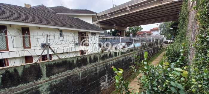 Rumah Mewah Dijual LT 1500m2 di Cilandak, Jakarta Selatan Rumah Mewah Dijual LT 1500m2 di Cilandak, Jakarta Selatan