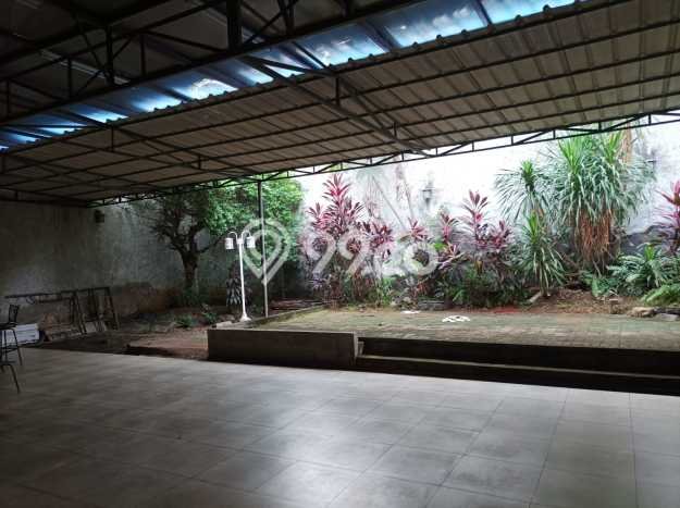 Rumah 3 KT 4 KM di Area Kemandoran, Jakarta Selatan Rumah 3 KT 4 KM di Area Kemandoran, Jakarta Selatan