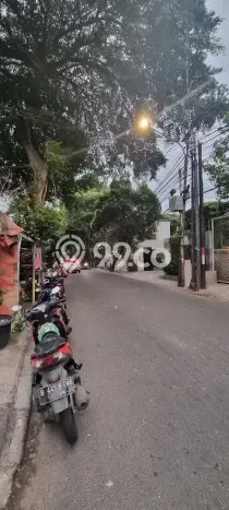 Rumah Elit Modern Siap Huni di Menteng Dalam Jakarta Selatan Rumah Elit Modern Siap Huni di Menteng Dalam Jakarta Selatan