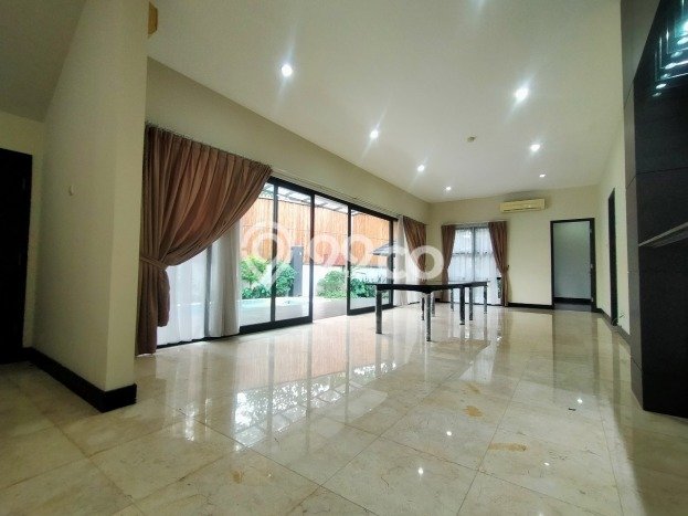 Jual Segera Rumah 5 KT 5 KM di Lokasi Premium Kebagusan, Jakarta Selatan Jual Segera Rumah 5 KT 5 KM di Lokasi Premium Kebagusan, Jakarta Selatan