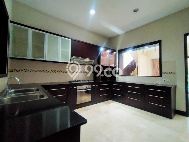 Jual Segera Rumah 5 KT 5 KM di Lokasi Premium Kebagusan, Jakarta Selatan Jual Segera Rumah 5 KT 5 KM di Lokasi Premium Kebagusan, Jakarta Selatan