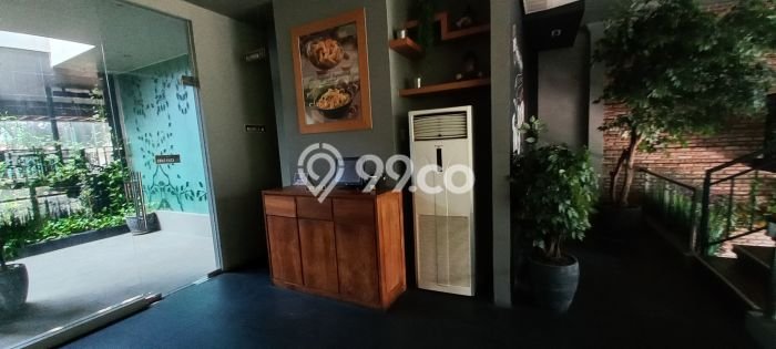 LOKASI POTENSIAL! Komersial For Rent Kawasan Senopati, Luas 797m², Ready Usaha LOKASI POTENSIAL! Komersial For Rent Kawasan Senopati, Luas 797m², Ready Usaha