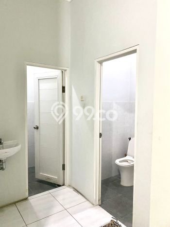 Ruko For Rent Kawasan Kebon Jeruk, Luas 150m², Area Strategis, Ready Operasi Ruko For Rent Kawasan Kebon Jeruk, Luas 150m², Area Strategis, Ready Operasi