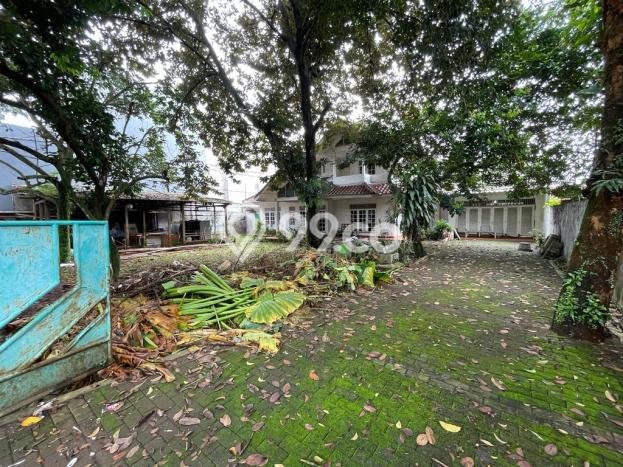 Jual Rumah Luas Elegan Dengan View Cantik di Ragunan, Jakarta Selatan Jual Rumah Luas Elegan Dengan View Cantik di Ragunan, Jakarta Selatan