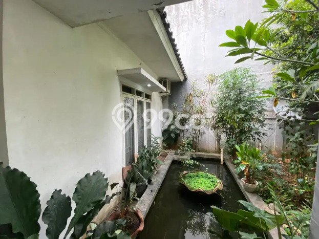 Rumah area Cipete, 3 KM, Akses Universitas, Luas 402m² Bangunan 300m² Rumah area Cipete, 3 KM, Akses Universitas, Luas 402m² Bangunan 300m²