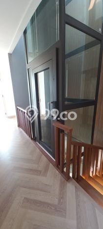 Dijual Rumah Mewah Megah Dengan View Eksklusif di Pondok Indah, Jakarta Selatan Dijual Rumah Mewah Megah Dengan View Eksklusif di Pondok Indah, Jakarta Selatan