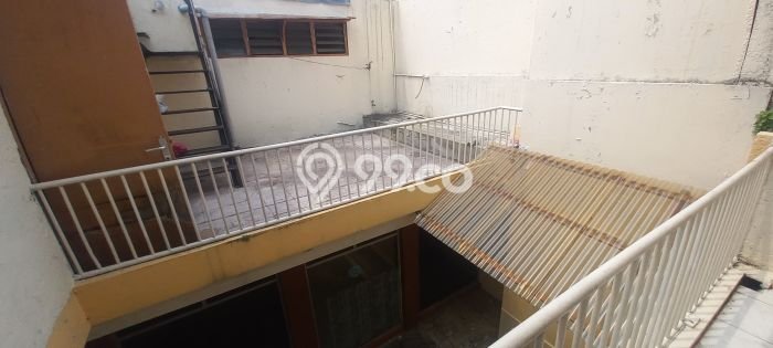 PROPERTI UNGGULAN! Rumah area Kramat, 4 KM, Lingkungan Elite, Luas 390m² LB 680m² PROPERTI UNGGULAN! Rumah area Kramat, 4 KM, Lingkungan Elite, Luas 390m² LB 680m²