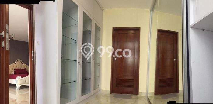 LOKASI BISNIS! Komersial Disewakan Kawasan Mampang, Luas 420m², Jalan Utama LOKASI BISNIS! Komersial Disewakan Kawasan Mampang, Luas 420m², Jalan Utama