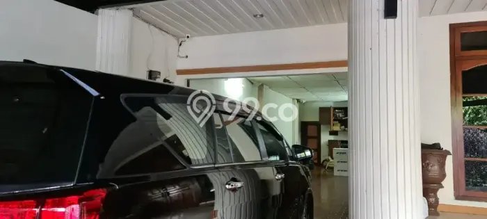 Rumah Mewah LB 700m2 Siap Huni Desain Elegan di Grogol, Jakarta Barat Rumah Mewah LB 700m2 Siap Huni Desain Elegan di Grogol, Jakarta Barat