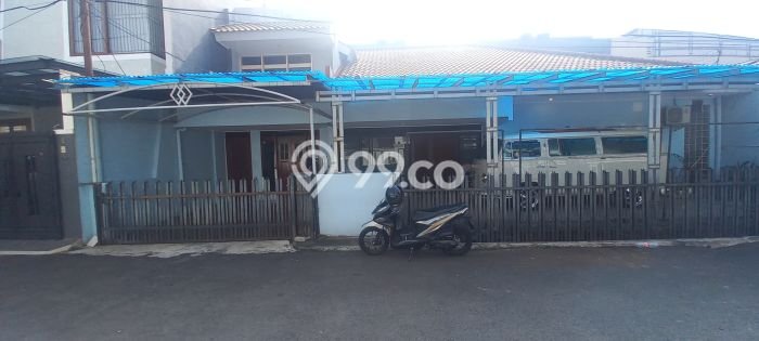 For Sale! Premium House LT 285m2 Desain Modern di Pondok Indah For Sale! Premium House LT 285m2 Desain Modern di Pondok Indah