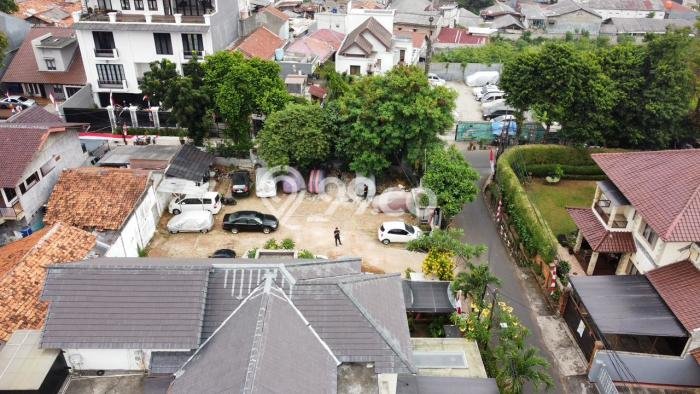 Tanah Kavling Disewakan di Cipete dengan Luas 390m2 Tanah Kavling Disewakan di Cipete dengan Luas 390m2