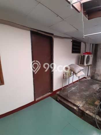 HOT DEAL! Rumah area Mampang, 3 KT, Area Asri, LT 225m² LB 250m² HOT DEAL! Rumah area Mampang, 3 KT, Area Asri, LT 225m² LB 250m²